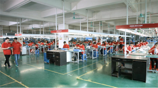 澳克士照明：燃情獻(xiàn)禮祖國華誕，嗨翻全場